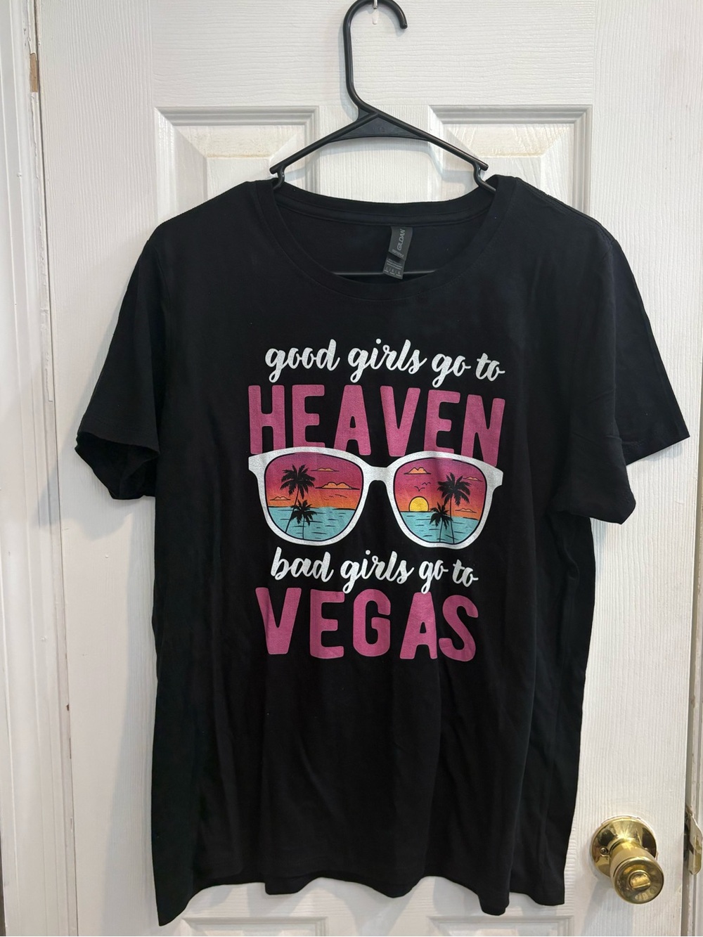 NWOT Gildan vegas tshirt size L